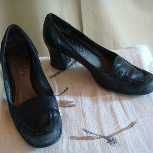 Nine West Black Leather Loafer
